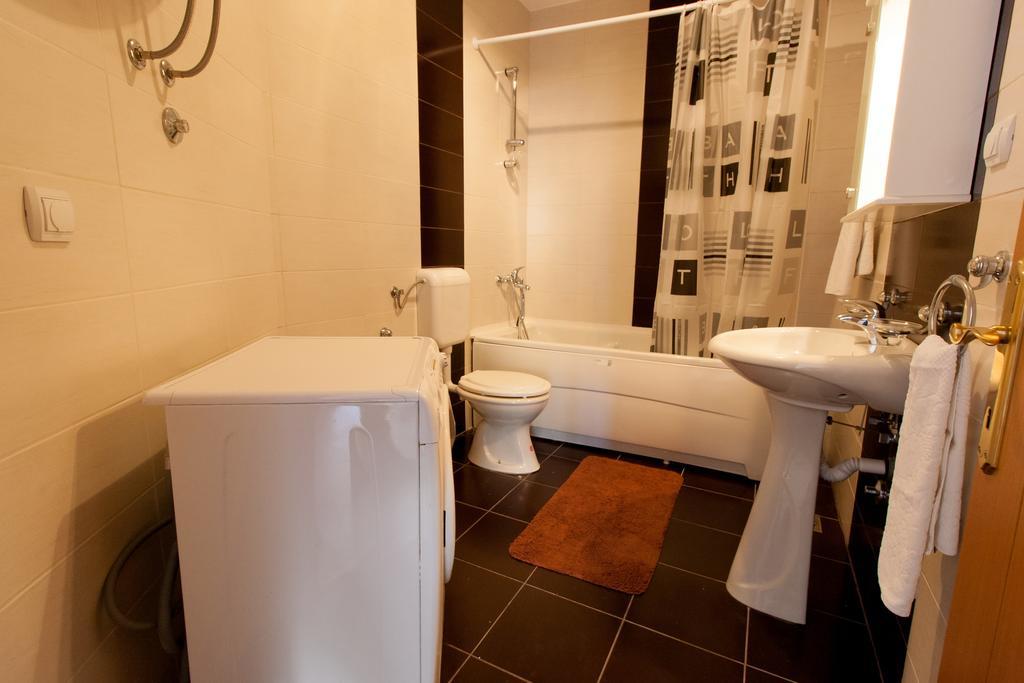 Art I Apartments อุลซิน ภายนอก รูปภาพ