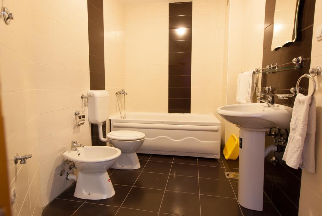 Art I Apartments อุลซิน ภายนอก รูปภาพ